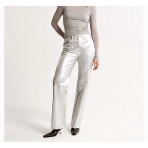 abercrombie fitch the 90's relaxed jean high rise silver Denim 24 00